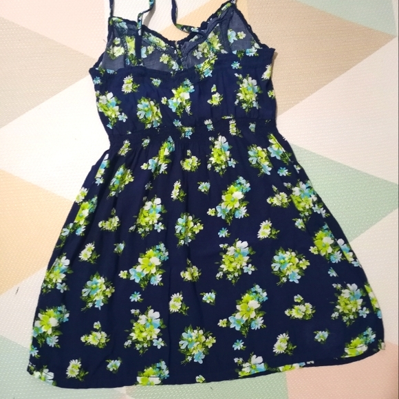 Vintage Hollister Floral Watercolor Navy Mini Dress size M - Picture 6 of 12